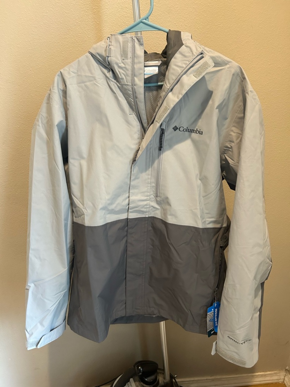 Columbia Two-Tone Light Gray and Charcoal Hooded Rain Jacket